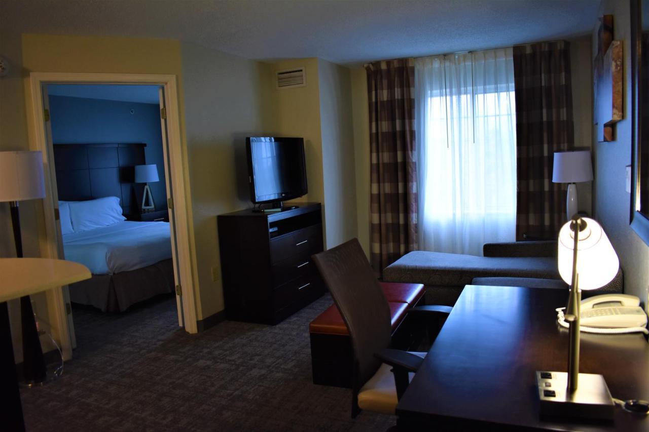 Staybridge - South Brunswick By Ihg 3*