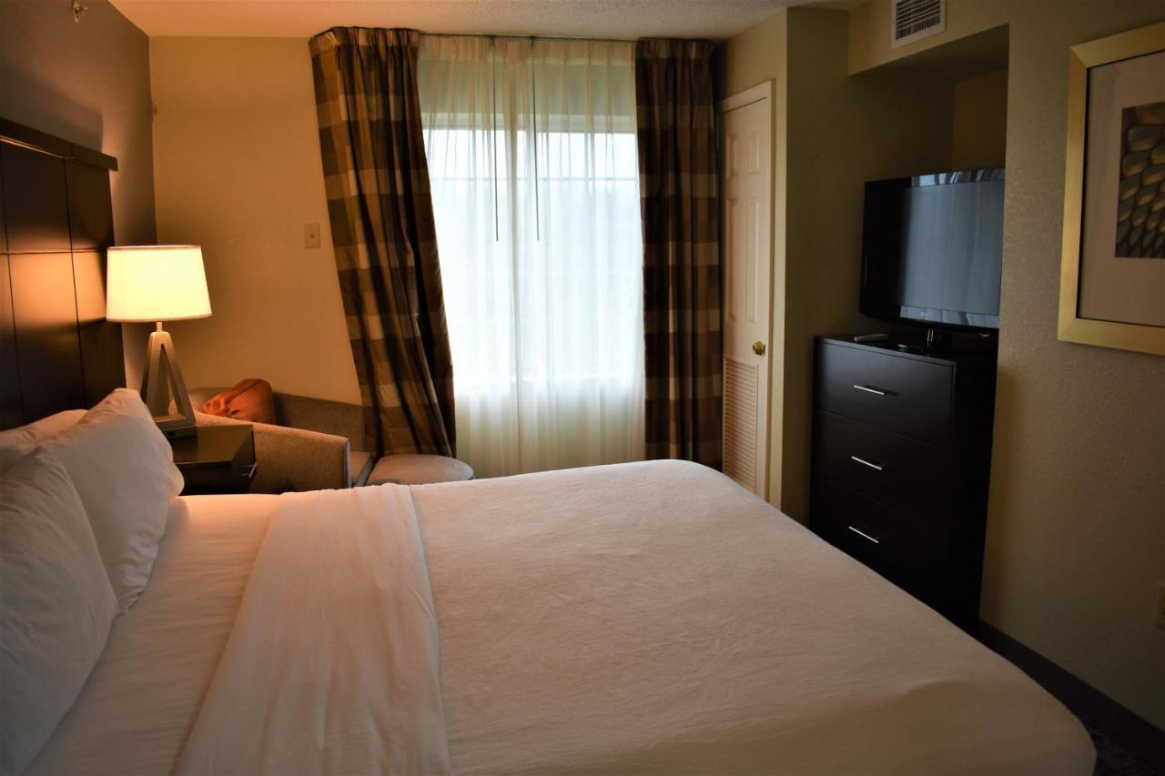 Staybridge - South Brunswick By Ihg Hotel Cranbury