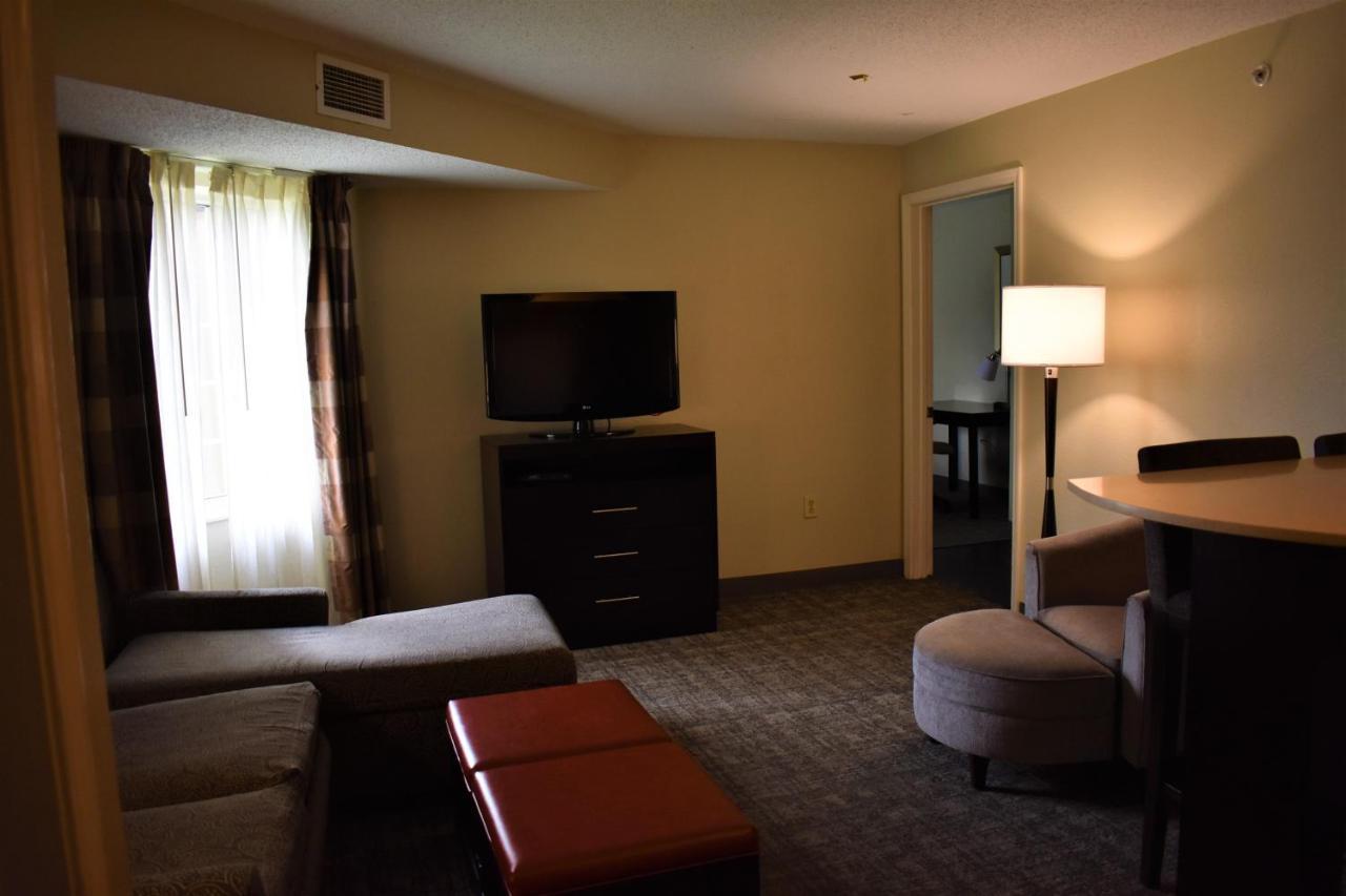 Staybridge - South Brunswick By Ihg Hotel Cranbury