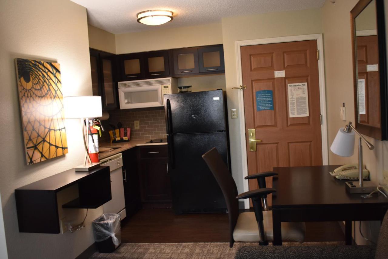 Staybridge - South Brunswick By Ihg 3*