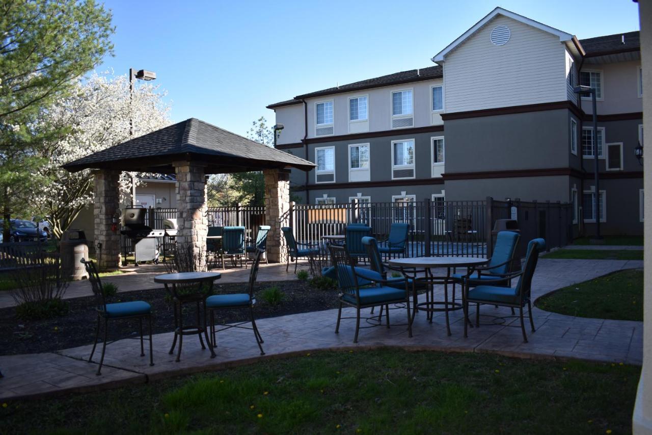 Staybridge - South Brunswick By Ihg Hotel 3*